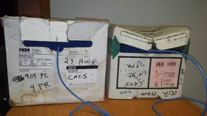lot 6 image: 24 AWG Blue Wire (904 ft. and 315 ft.) CAT 5