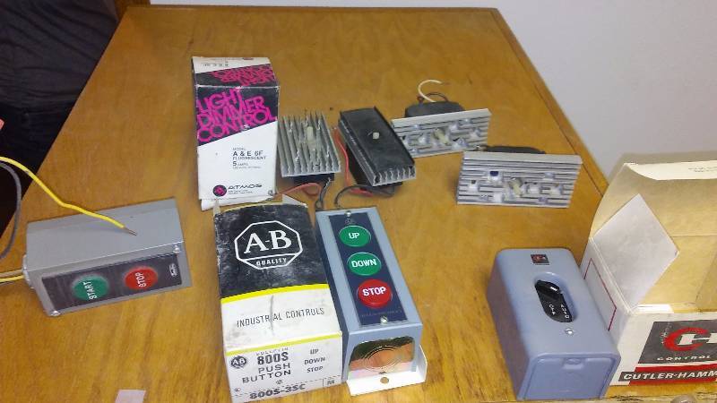 lot 40 image: Commercial Garage Door Controls and Dimmer Switches