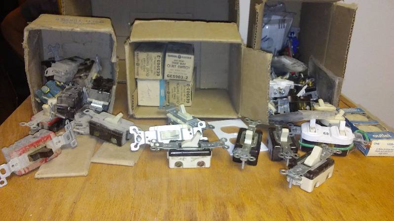 lot 45 image: Variety of Switches, Outlets and faceplates, Colors Vary