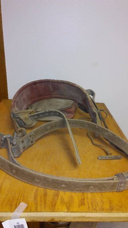 lot 53 image: Leather Security Harness Belt