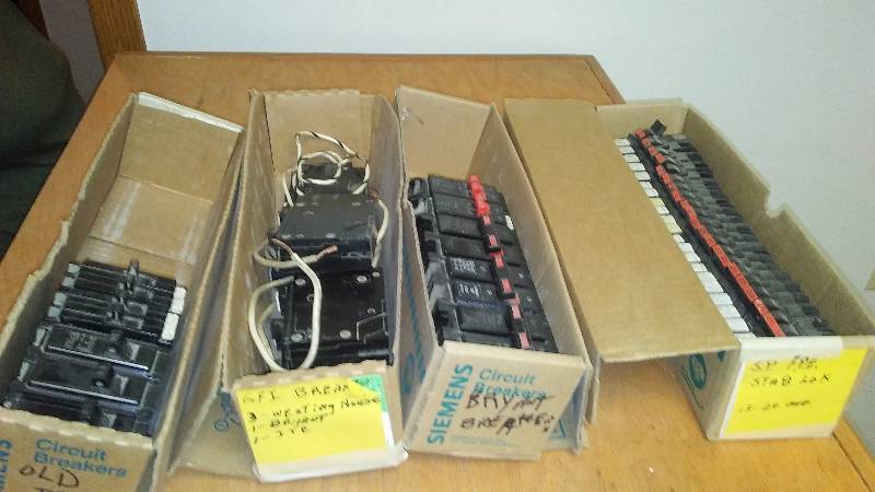 lot 67 image: Circuit Breakers, See description
