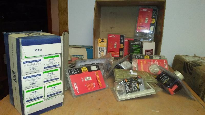 lot 83 image: Dimmer Switches (18), 3 way Switches (Brown, 10)