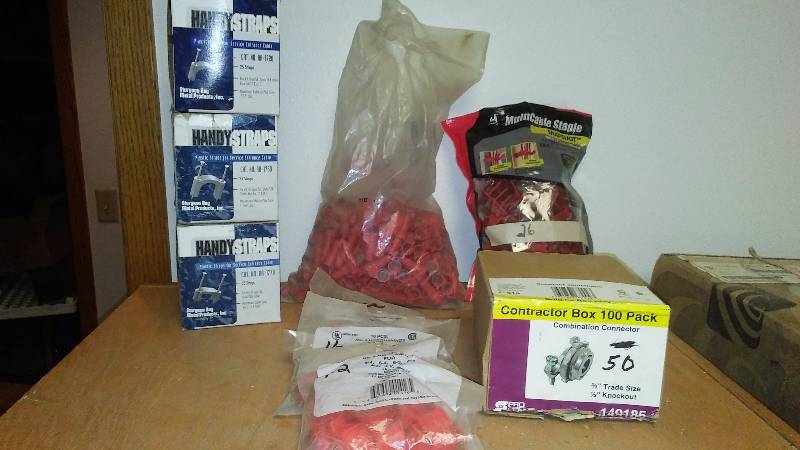 lot 137 image: Electrical Assortment