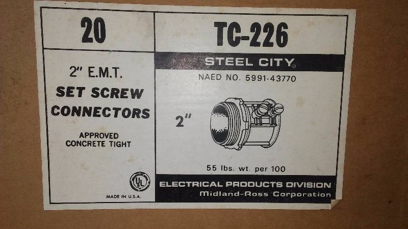 lot 196 image: Set Screw Connectors (8 full boxes) TC-226