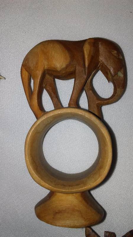 lot 15 image: Bamboo and Monkey Pod Wood, Uniquely Craved boxes, napkin rings and more