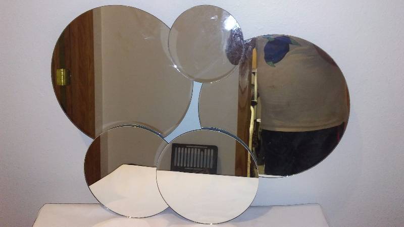 lot 56 image: Contemporary Multi-Tiered Wall Mirror
