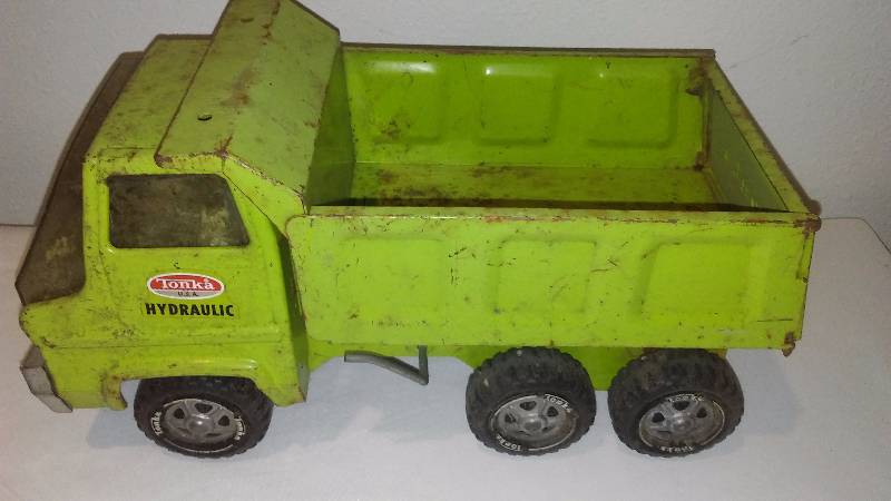lot 63 image: Vintage Tonka Hydraulic Dump Truck
