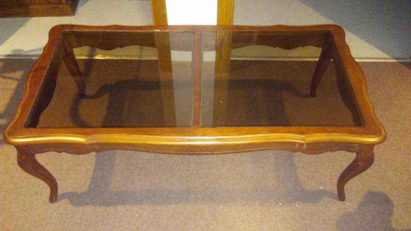 lot 999 image: smoke glass coffee table - pristine