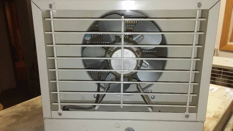 lot 144 image: Erwin Electric Shop Heater with thermostat and fan