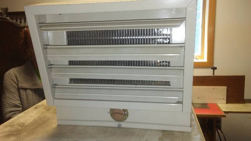 lot 145 image: Motorvenca Electric Shop Heater