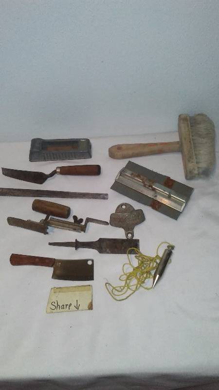 lot 98 image: Vintage Hand Tools (10)