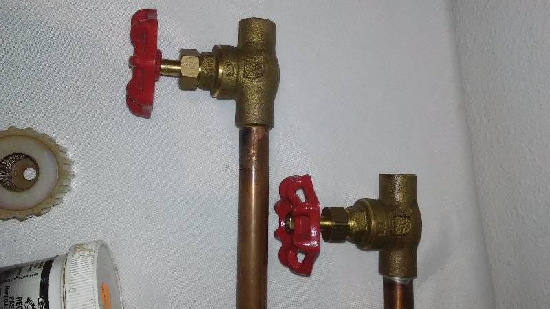 lot 99 image: Plumbing Tools and Brass Shut off Valves (new)