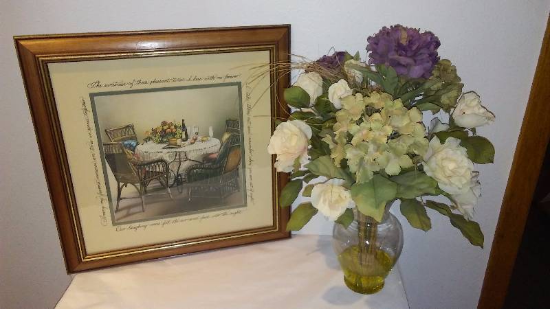 lot 9 image: Picture and Floral Arrangement