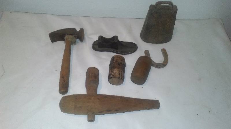 lot 176 image: Vintage Antique Items (7) Wood Keg Tap, Wood Barrel Containers for carpet tacks, Cobblers hammer and shoe, cow bell