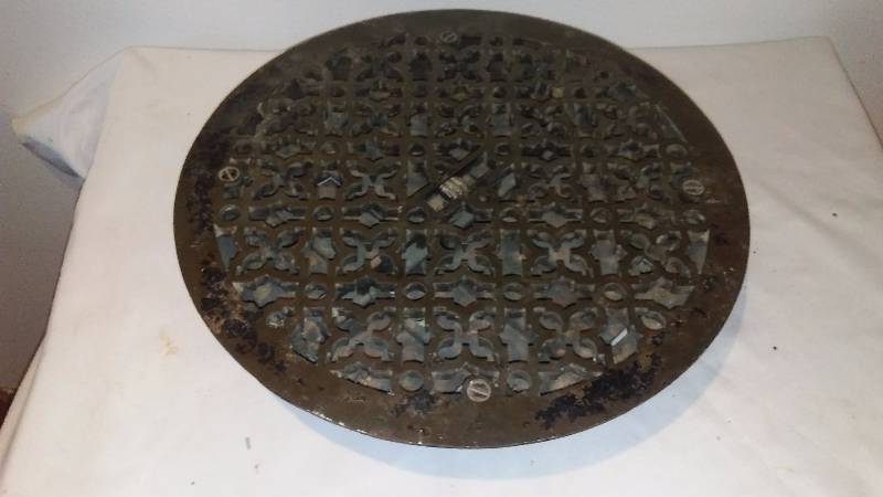 lot 121 image: Vintage Cast Round Floor Grate 15  in diameter with 3 in. louvers, Great for so many things