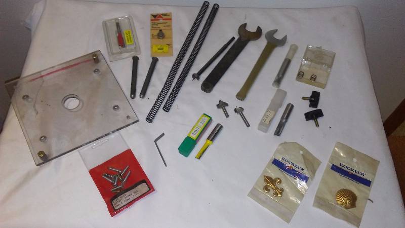 lot 165 image: Variety of Router bits, wrenches and misc. hardware