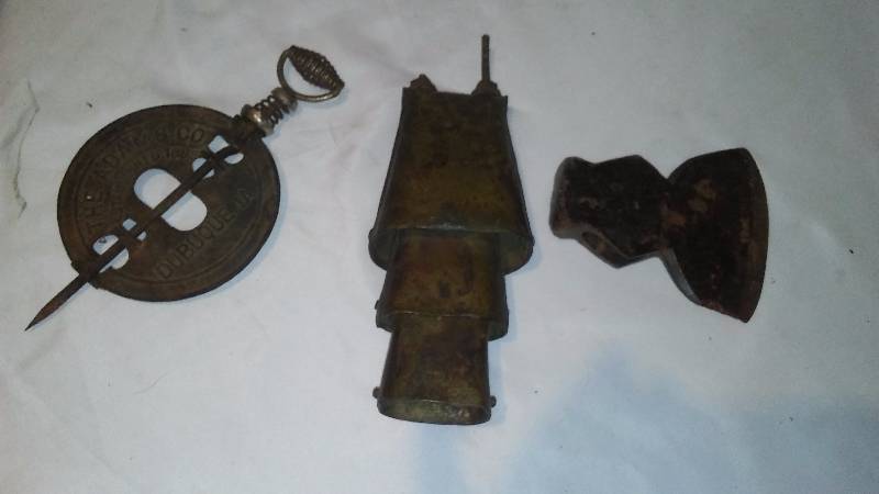 lot 168 image: Vintage Primitives, Cast Damper, Cow Bells, Hatchet Head