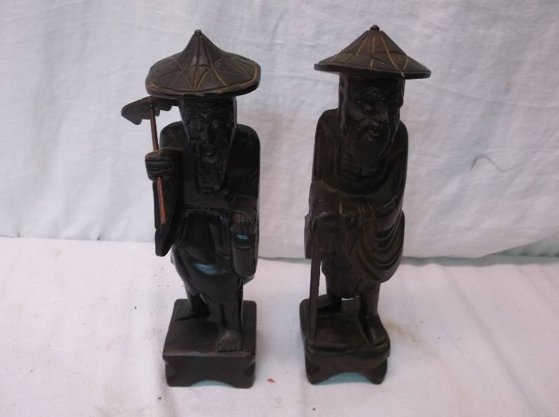 Statue