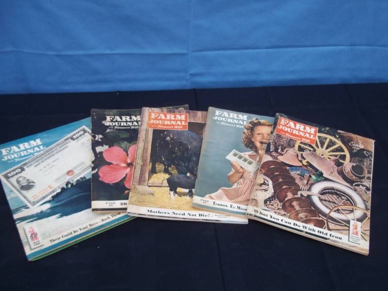 lot 32 image: Lot of 5 1940 Farm Journal Magazines