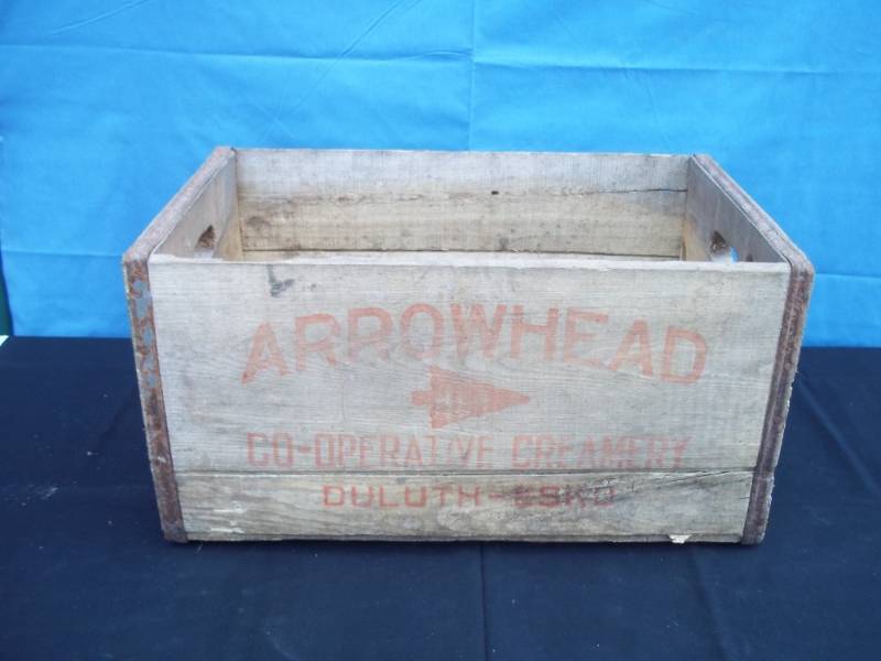 lot 46 image: Arrowhead Creamery Wood Milk Crate Duluth