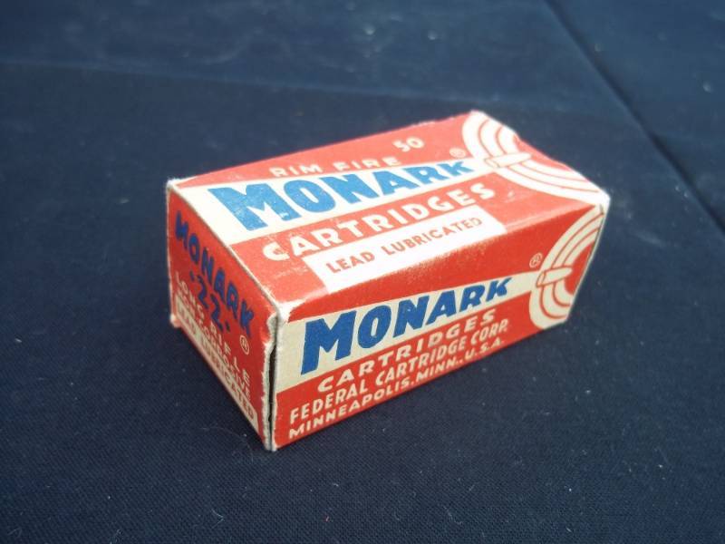 lot 66 image: Vintage 22 long rifle cartridges