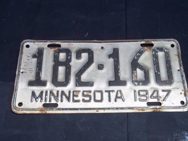 lot 78 image: 1947 Minnesota License Plate