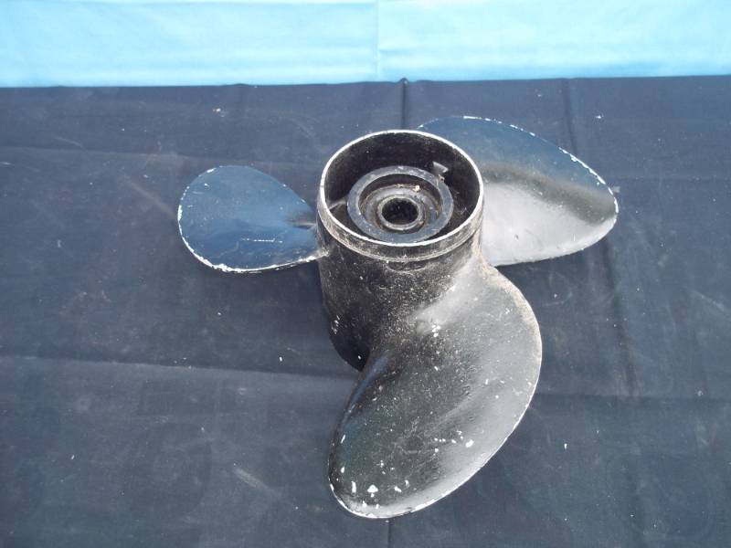 lot 90 image: Michigan Boat Propeller SMC 504