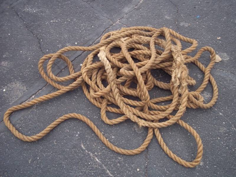 lot 98 image: 1 in Vintage Hay Trolley Rope