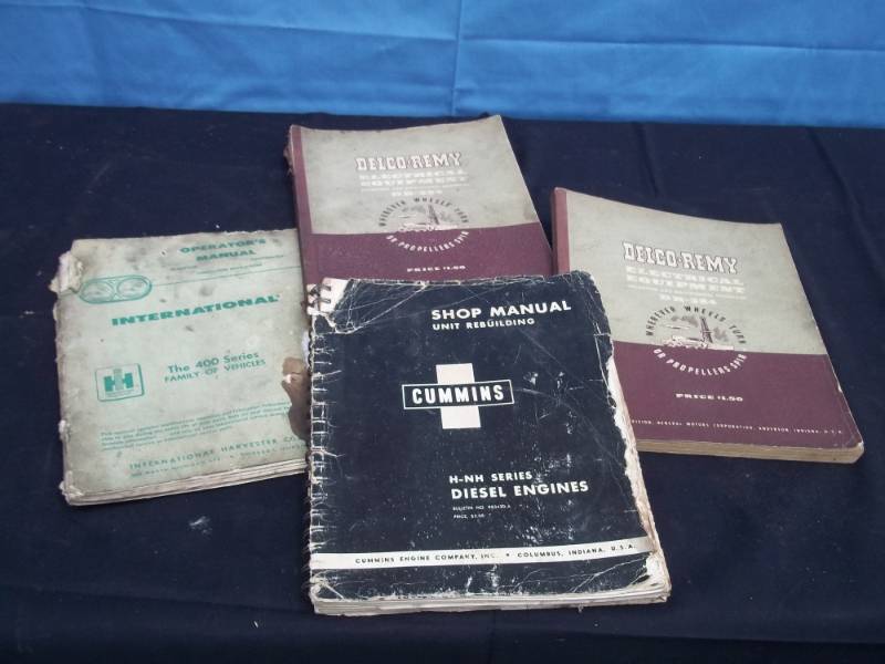 lot 118 image: Vintage Manuals & Price Guides