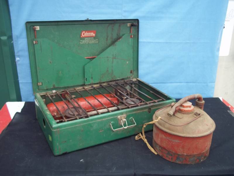lot 124 image: Vintage Gas Can and Coleman Stove