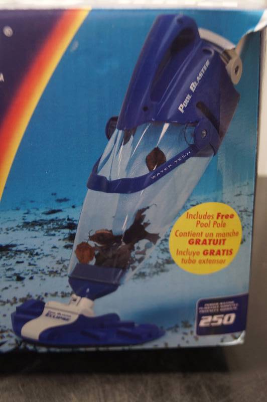 lot 27 image: PoolSpa Vacuum