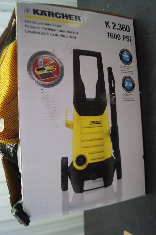 lot 90 image: Pressure Washer