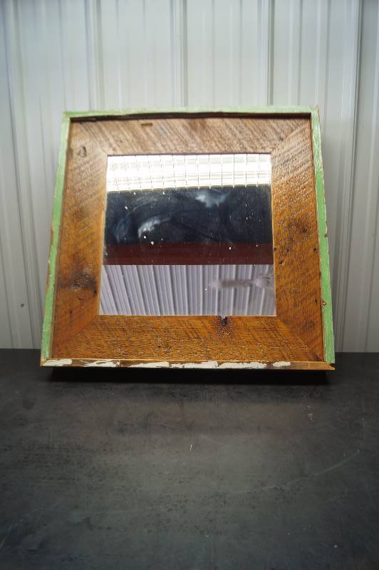 lot 96 image: Mirror