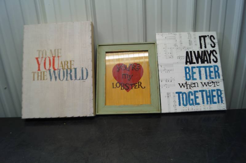 lot 97 image: Decorative Slogan Wall Hangings