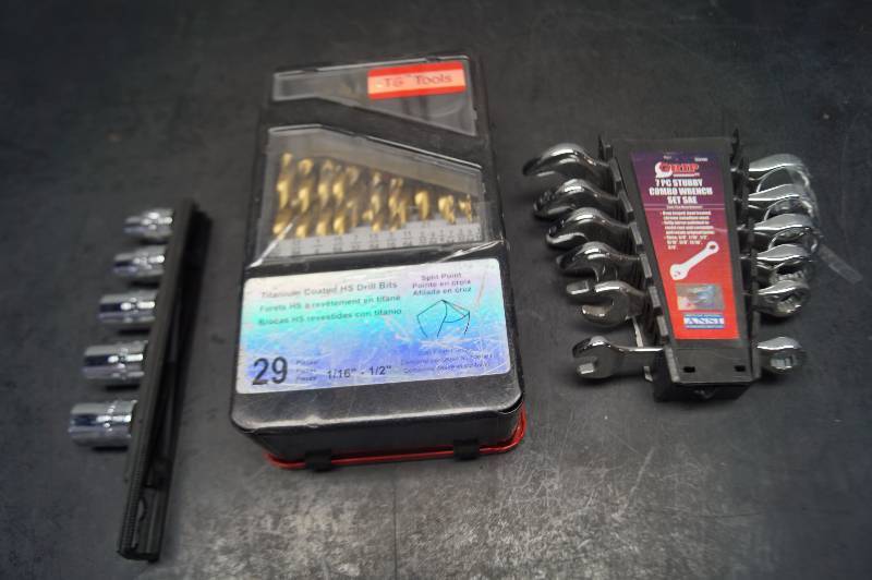 lot 110 image: SocketsWrenchesDrill Bits