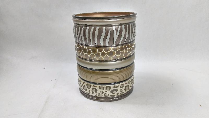 SAFARI STRIPES WASTE BASKET Chocolate