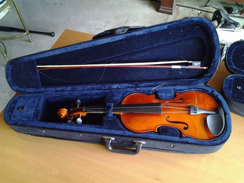 lot 18 image: Violin With Bow & Case