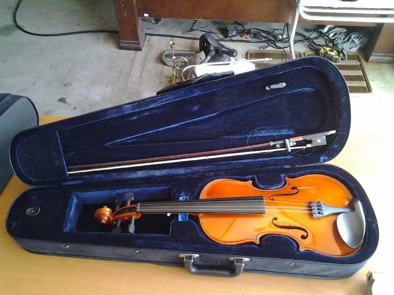 lot 20 image: Violin With Bow & Case
