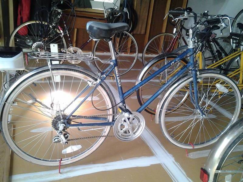 lot 80 image: 12 Speed Ladies Bike By Brittany (Blue)