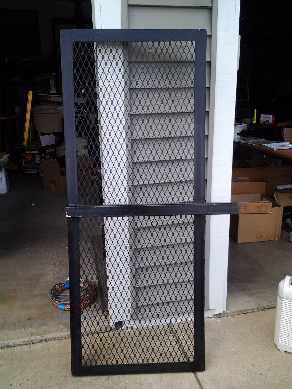 lot 99 image: Rack For Your Receiver Hitch 2 Inch
