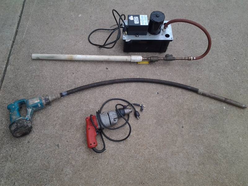 lot 116 image: Milwaukee 12 Inch Electric Drill, Makita Concrete Bubble Remover (No Battery), Pump