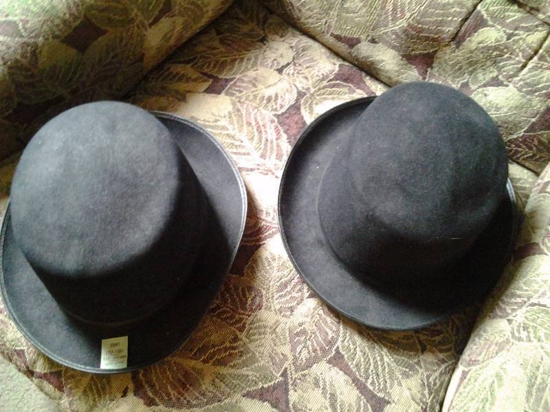 lot 124 image: 2-Benay Albers Felt Hats