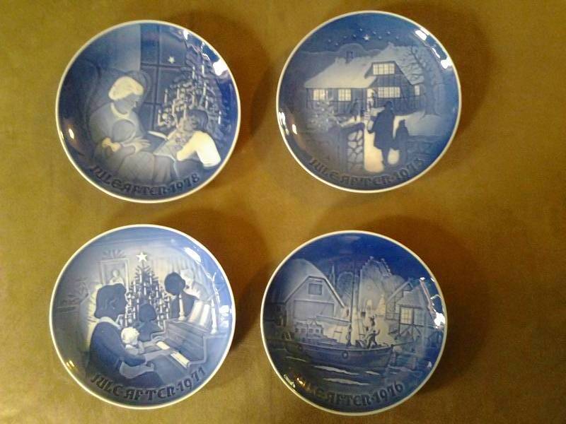 lot 131 image: 4-Collectible Porcelain Plates By B&G