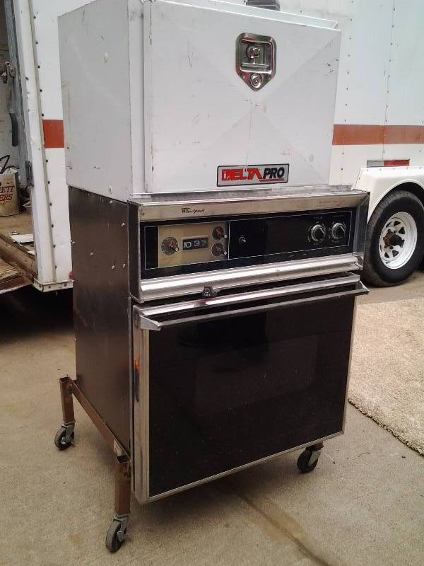lot 155 image: Vintage Electric Oven 220, On Casters & Locking Tool Box Safe Delta Pro