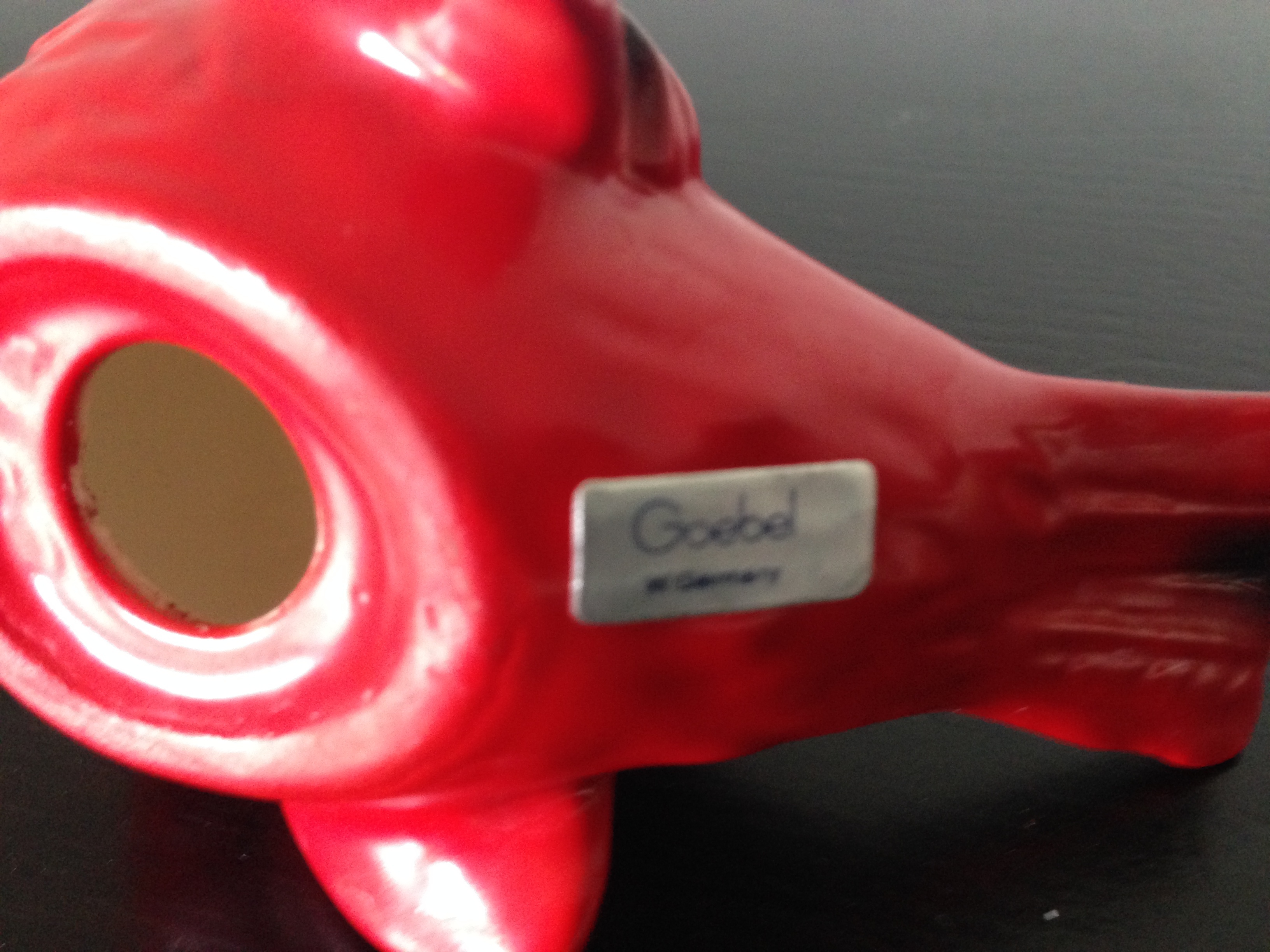 lot 56 image: 3 Goebel Red Birds