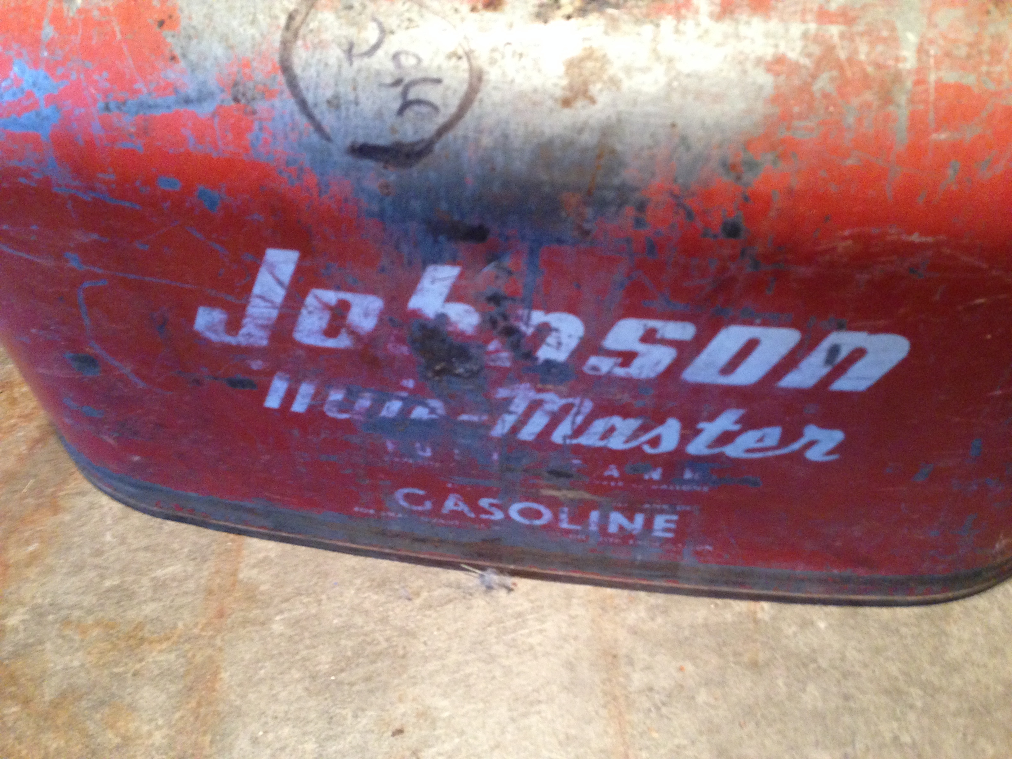 lot 112 image: 3 Vintage Gas Tanks