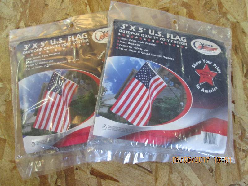 lot 22 image: Lot of 2 3x5 US Flags. New in unop...