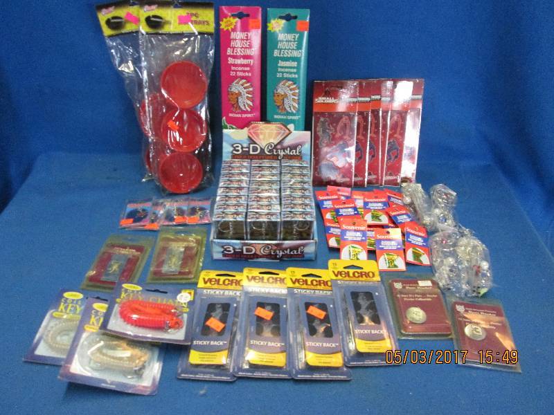 lot 29 image: Misc. lot of good resale impulse it...