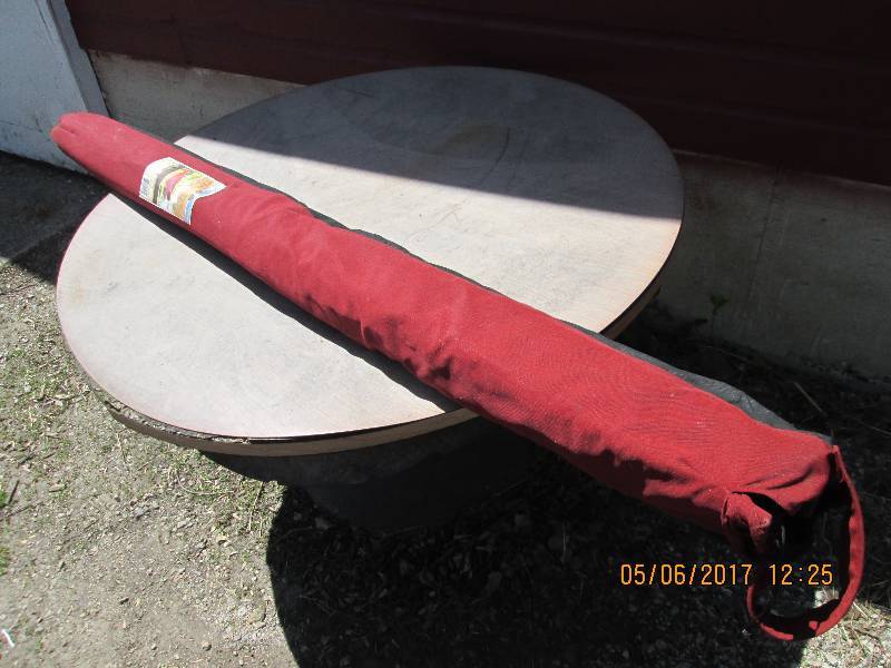 lot 50 image: 10ft rectangular tilting umbrella w...