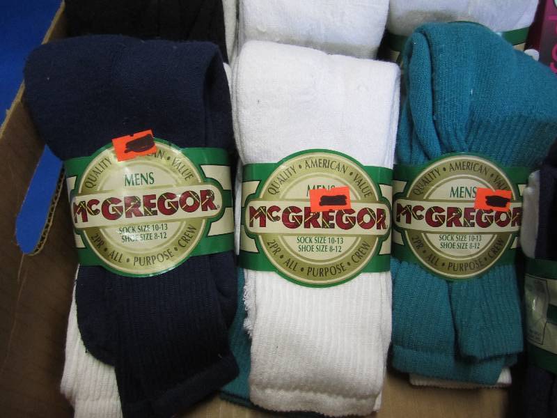 lot 89 image: 10 packs of 2 mens crew socks. Sock...
